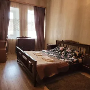 Number 4 - In Old Апартаменты